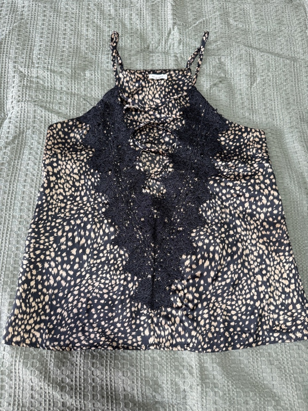 En Crème Leopard Print Lace-Up Tank Top